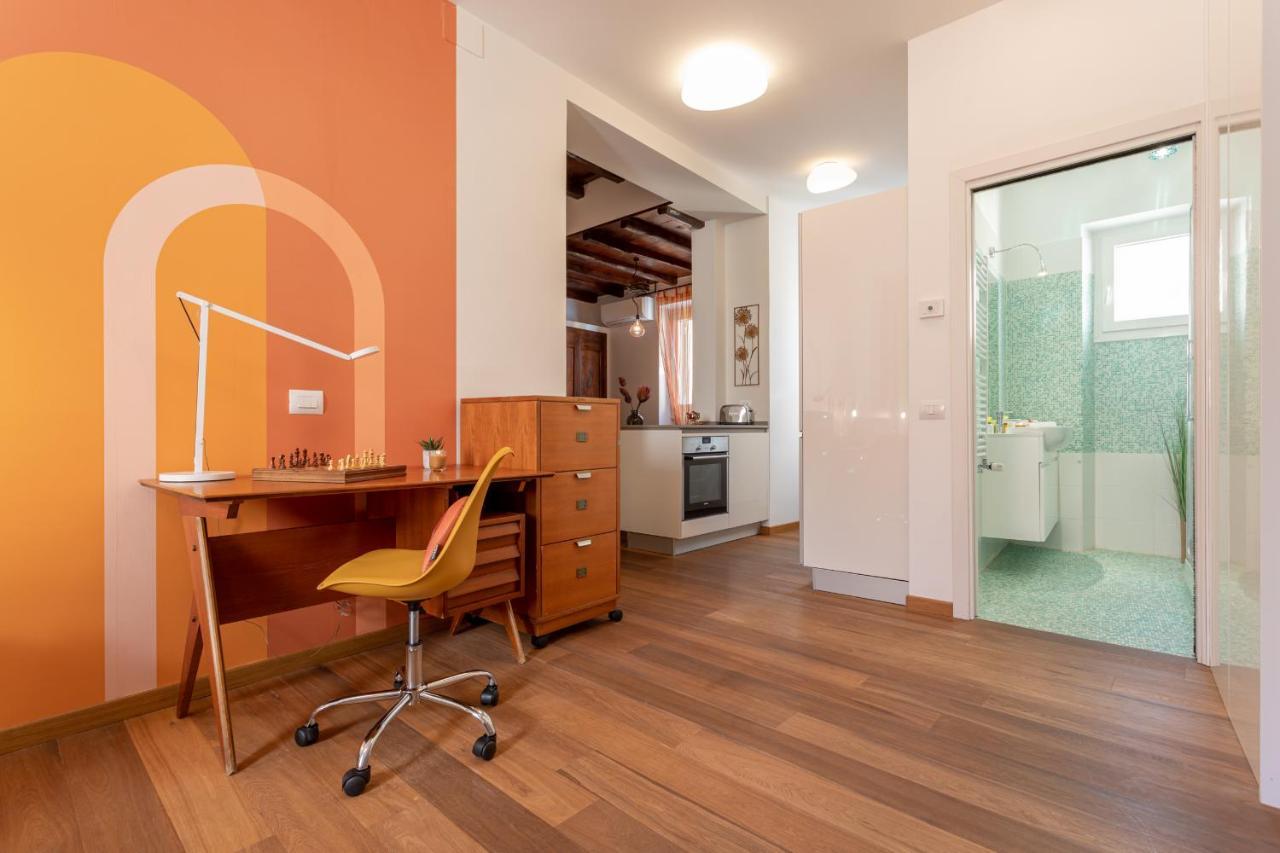 Emma - Lovely Suite In Trastevere Rom Exteriör bild