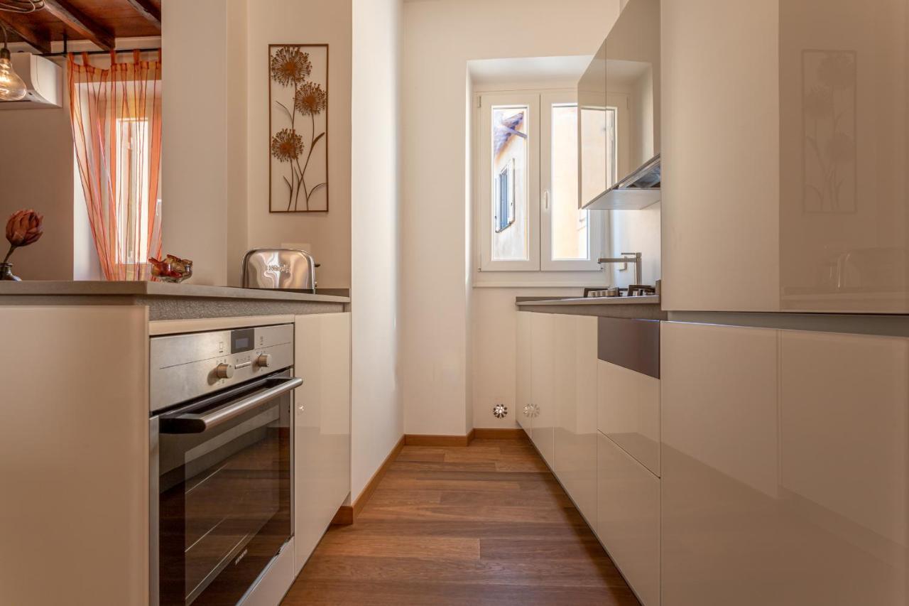 Emma - Lovely Suite In Trastevere Rom Exteriör bild
